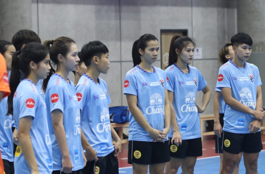  “ฟุตซอลหญิงทีมชาติไทย” ติวเกมรุกจังหวะพาวเวอร์เพลย์ รับมือคู่แข่งในศึก NSDF ที่โคราช