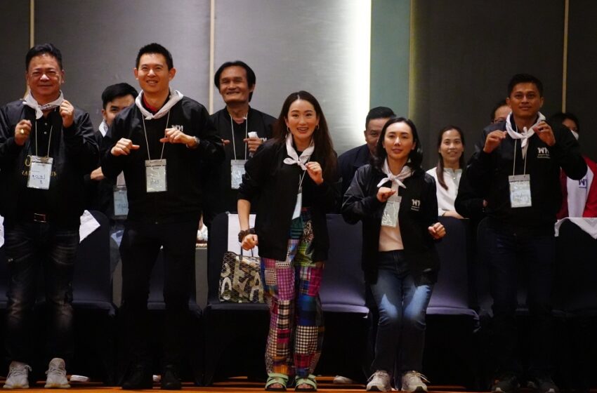  แพทองธาร ชินวัตร นำสมาชิกพรรคเพื่อไทย สัมมนาเสริมสร้างศักยภาพ สส.และบุคลากรทางการเมือง แลกเปลี่ยนแนวคิด-ประสบการณ์ เสริมความแข็งแกร่ง