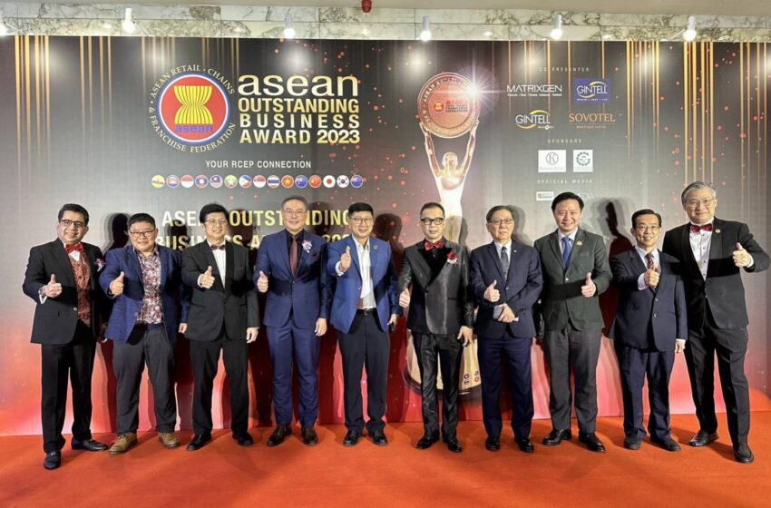  “ไอคอนสยาม” คว้ารางวัลสุดยอดศูนย์การค้าไอคอนิคแห่งปี จากเวทีระดับนานาชาติ ASEAN Outstanding Business Awards 2023