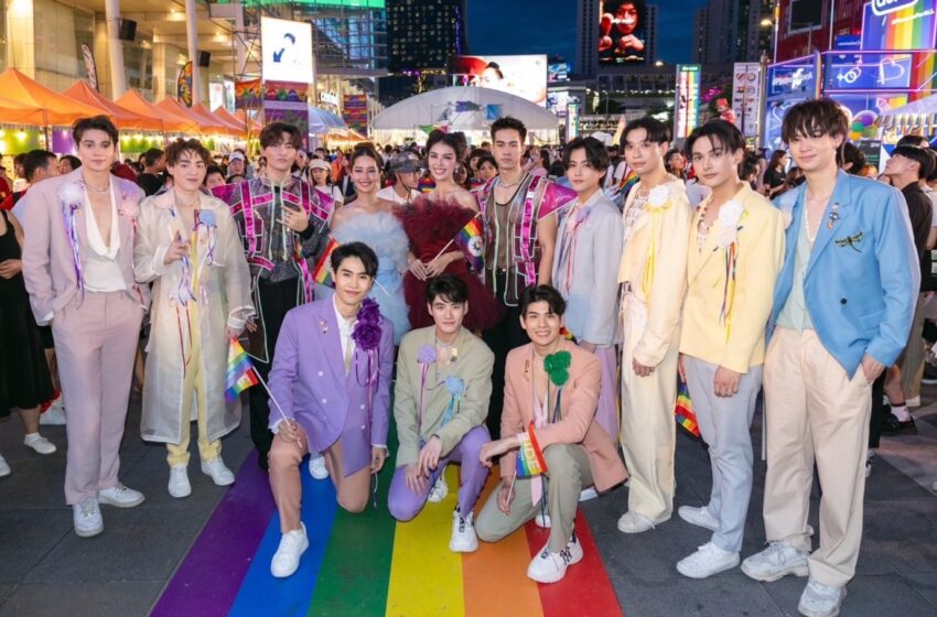  “หวาย-โอห์ม-ชมพู” ตัวแทน PRIDE  NATION SAMUI ร่วมเดินพาเหรด  ในงาน Bangkok Pride Festival 2024 ท่ามกลางพลังคลื่นมหาชนชาว LGBTQIAN+ สุดปึ้ง