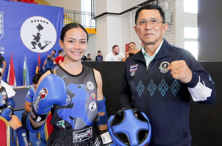  “พญาหงส์” ลูกพี่ลูกน้อง “ลิซ่า” ควง “ปลายฟ้า” นำมวยไทยกระหึ่มคว้า 2 แชมป์โลกที่โคโซโว
